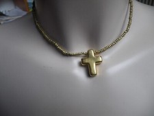 SCOOTER collier VINTAGE ras de cou perles métal doré , CROIX BE