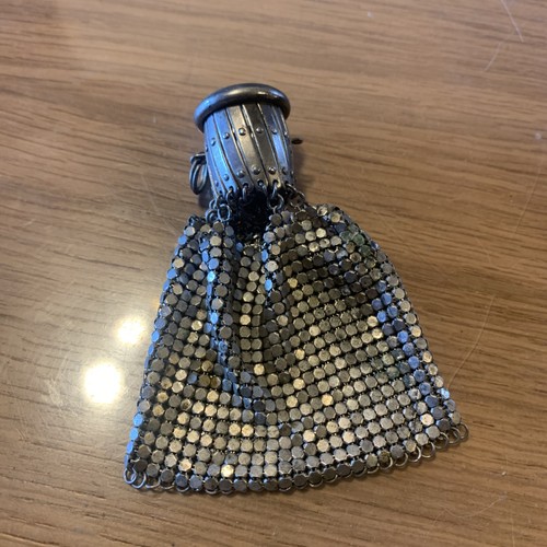 Aumônière maille métal - en,