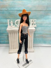 BARBIE BASICS Collection 002