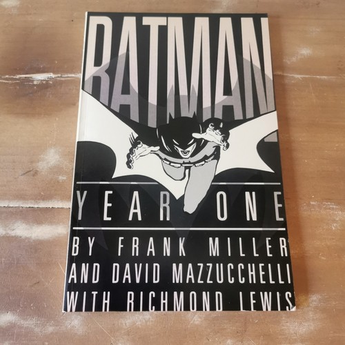 Comics batman year one - batman, de