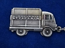 RARE ++ TOP ++ PORTE-CLES Key ring - CAMION MIROITIER Mirror truck - RENAULT ?