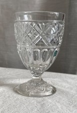 VERRE à Pieds Cristal Moulé
