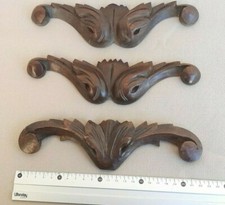 3 Petits Frontons en bois