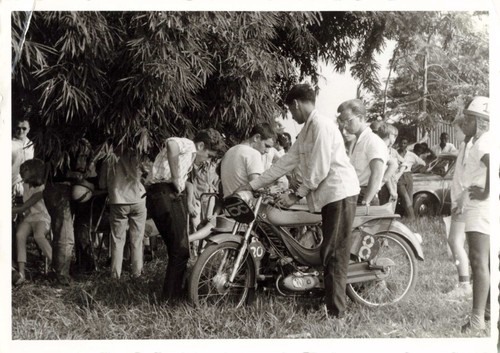 Ancienne photographie rallye - ancienne,