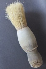 ancien blaireau en bois/6