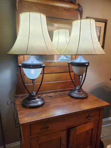 Vtg pair portable - pair,
