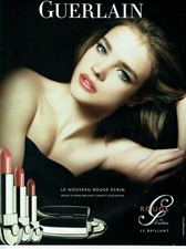 Publicité Advertising 320   2010  Guerlain maquillage rouge lèvres N. Vodianova