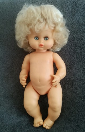 Ancienne poupée sexuée - ancienne,