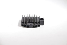 Régulateur YAMAHA YBR 125