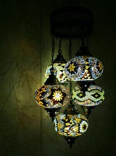 Lustre plafonnier suspendu