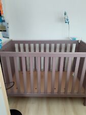 lit barreaux longueur 125 cm largeur 65 cm, avec matelas tout neuf