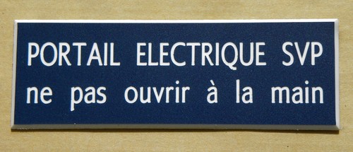 Plaque gravée portail - plaque,