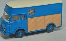 DINKY TOYS  ANCIEN #571 SAVIEM