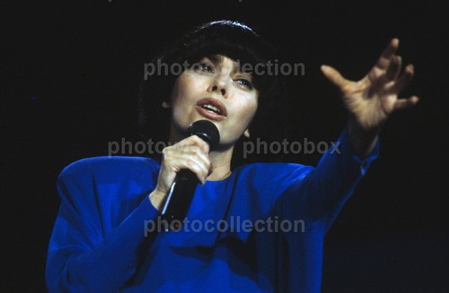 Mireille mathieu exclusive - *,