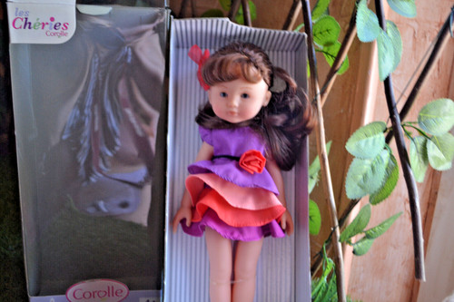 Poupee corolle neuve 33cm les - neuve,