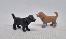 2 CHIOTS MARRON PATTES ABIMEES ET NOIR PLAYMOBIL...