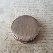 Poudrier Vintage en Métal