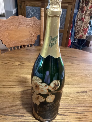 Vintage 1995 perrier - vintage, 19”1995