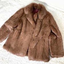 Manteau en fourrure de lapin