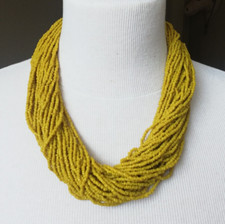 Collier ancien Indien multi rangs en perle de rocaille