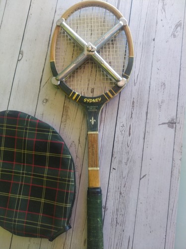 Ancienne raquette tennis bois