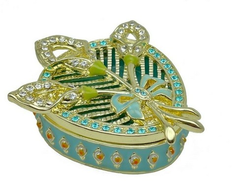 Boîte blanche faberge à - ,