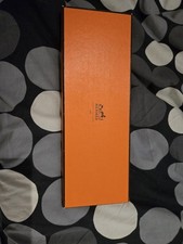 BOITE LONGUE HERMES VIDE EN TRES BON ETAT  