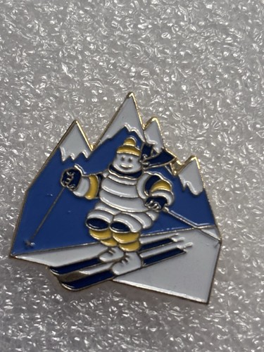 Pin bibendum michelin pneu - bibendum,