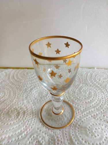 Ravissant verre doré cave - verre,