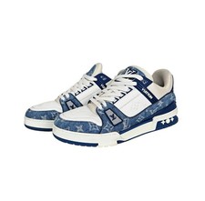 Louis Vuitton Sneakers en