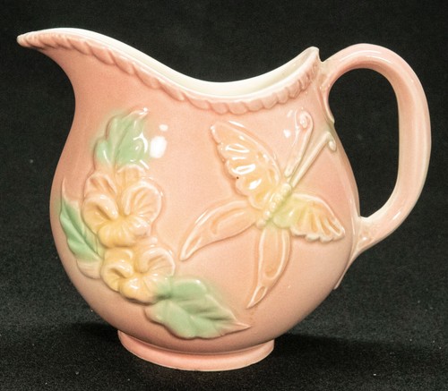 Vintage wall pocket - wall, pink