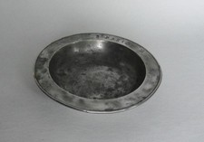 ANCIEN PLAT À OFFRANDE À