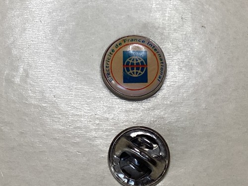 Pins edf international signe - edf,