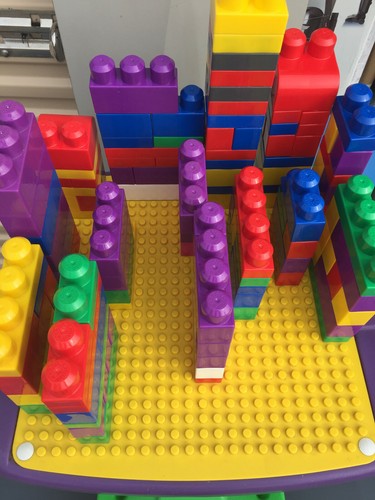 Step table mega blocks - ,