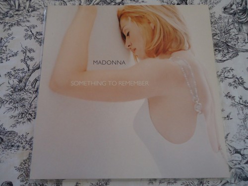 Madonna something remember - madonna,