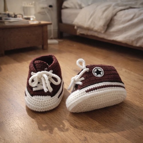 Chaussons bébé tricotés