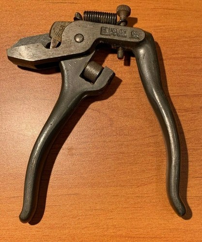 Pince spéciale peugeot - spéciale,