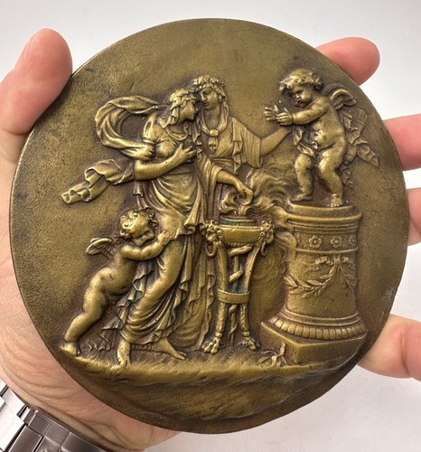 Ancien médaillon bronze - ancien,