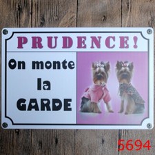 PLAQUE  EN ÉTAIN CHIEN  30X20