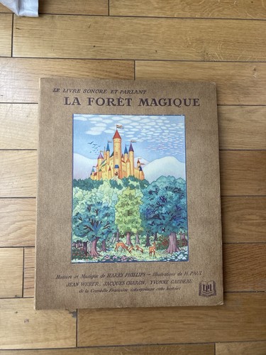 Livre disque foret magique - la,