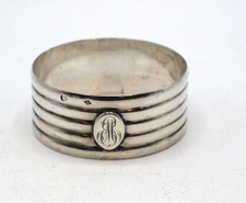 BEAU ROND DE SERVIETTE ARGENT