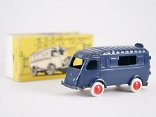 CIJ F n° 3.63 Renault car de