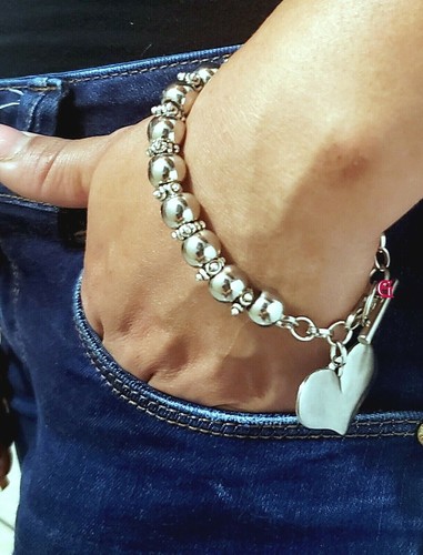 New bracelet exclusive - new,