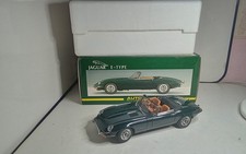 AUTO ART 1/18 JAGUAR E-TYPE ROADSTER SERIES III V12 GREEN  EN BOITE TO H6
