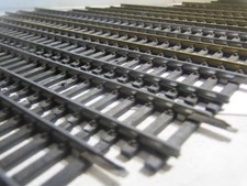 P  191 / LOT DE 10 RAILS