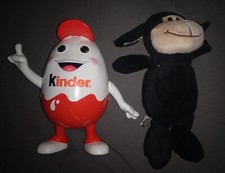 Lot Ferrero KINDER : Peluche MOUTON NOIR + Tirelire OEUF CASQUETTE   C62