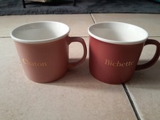 LOT DE 2 MUGS MAISONS DU