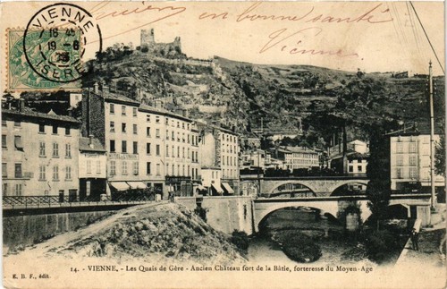 Cpa vienne les quais - vienne,