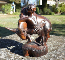 Statuette en bois garçon et buffle Madagascar
