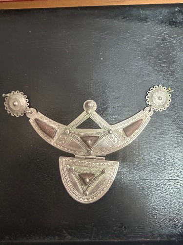 Pendentif touareg métal - , et